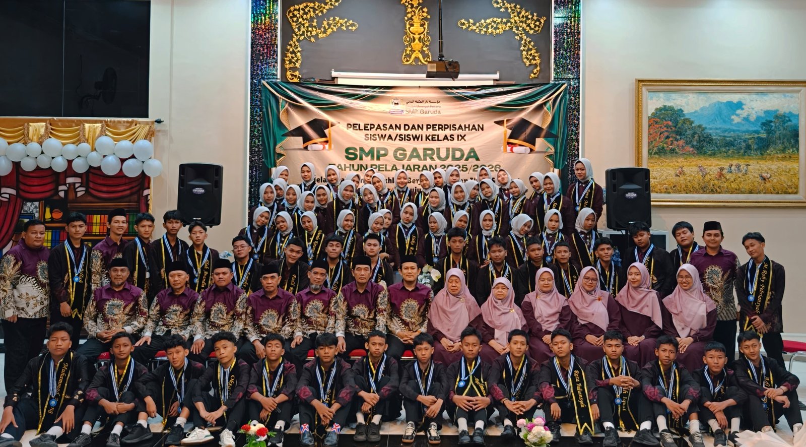 Pelepasan Siswa-siswa kelas 9 angkatan 18 2025-2026