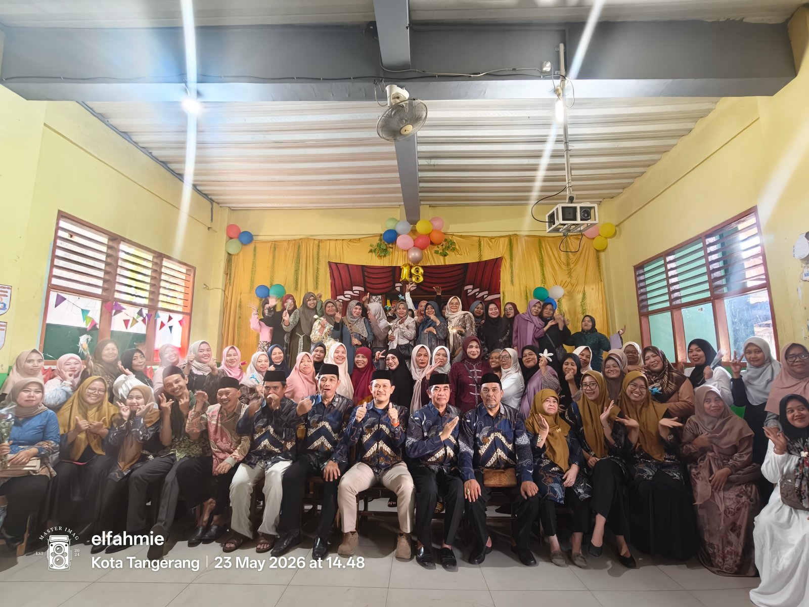 Haru dan Bakti dalam Sungkeman Perpisahan Kelas 9 SMP Garuda