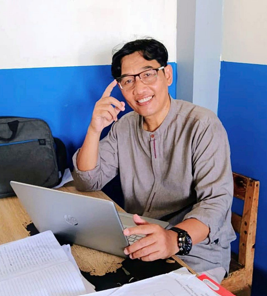 Arif Rokhman, MA